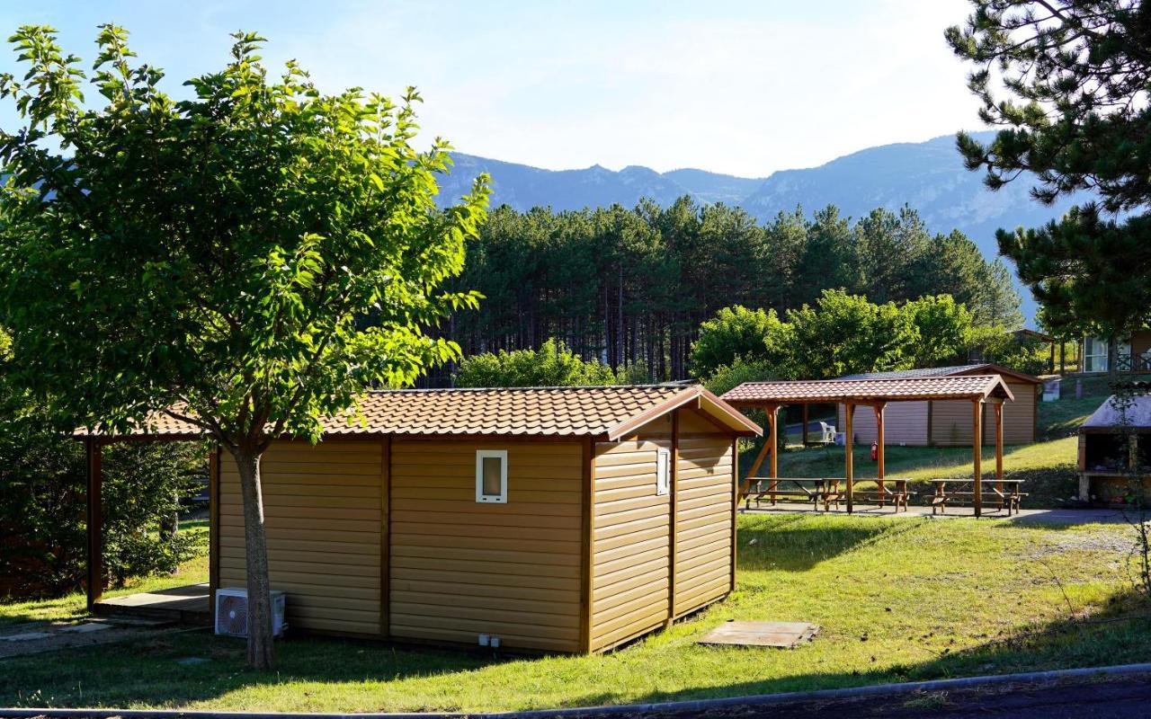 Camping Municipal La Sapinette Quillan Extérieur photo